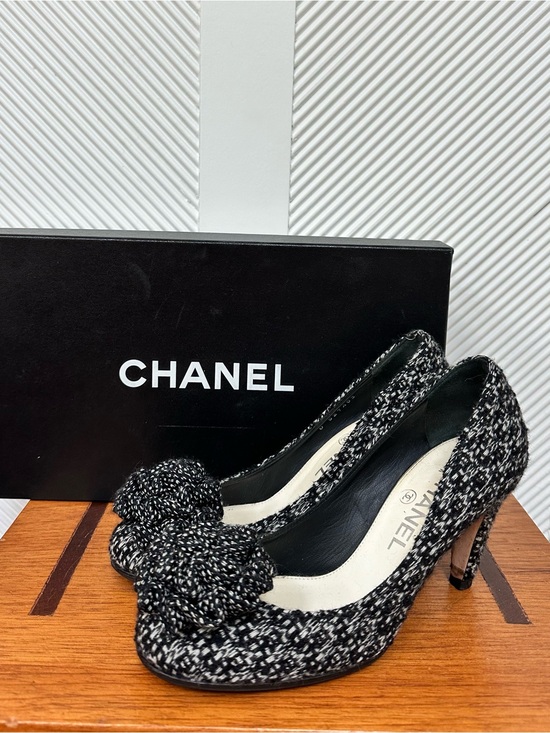 CHANEL Shoes - CHANEL Camellia Tweed Heels